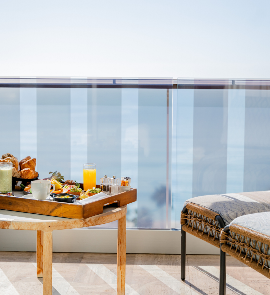 PRESTIGE superior ROOM, SEA VIEW TERRACE balcony with breakfast